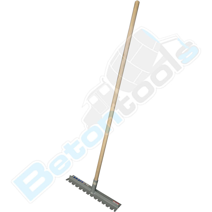 Kraft 19-1/2" x 4" Magnesium Concrete Rake with Handle CC113